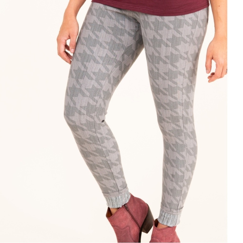 Agnes & Dora Tonal Gray Knit Jeggings Herringbone Pattern Medium NWT